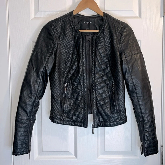 ❤️Therapy quilted faux leather jacket women’s S black cropped moto - Picture 1 of 13